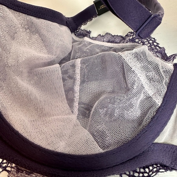 Victoria’s Secret Unlined Demi-Buste/ Body by Victoria - Picture 10 of 16